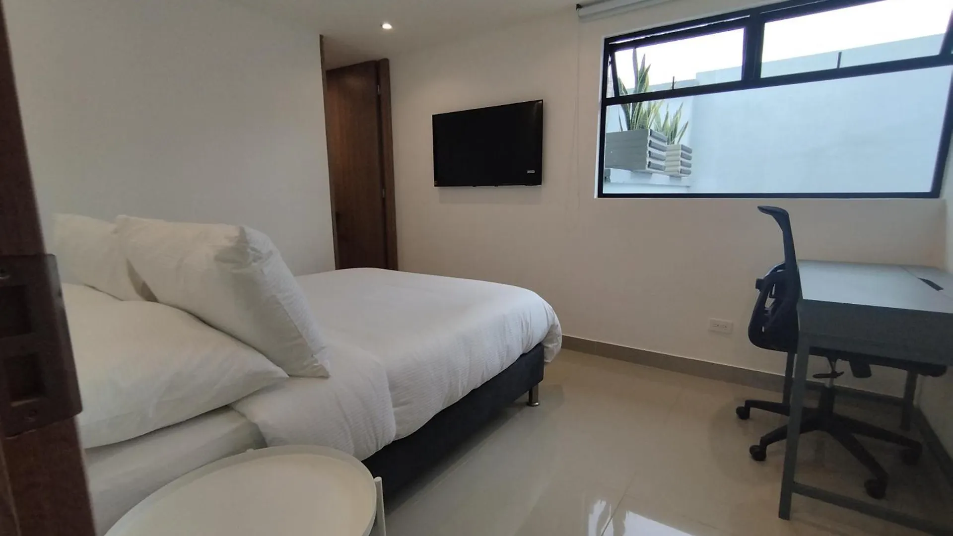 Eurolan 72 Hotel Bogota 0*,  Colombia